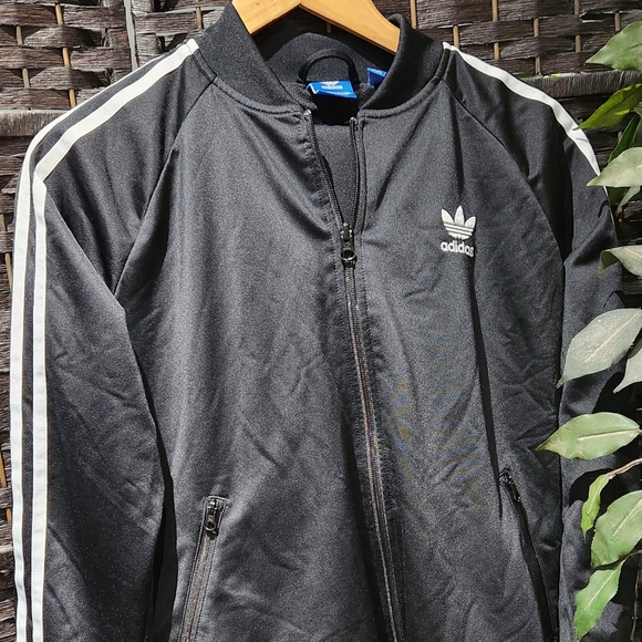 🌼2/40🌼  Adidas jacket - Picture 1 of 8